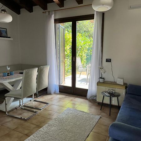 Casa Conchiglia - Aprilia Marittima - Corte Grande Esterno foto
