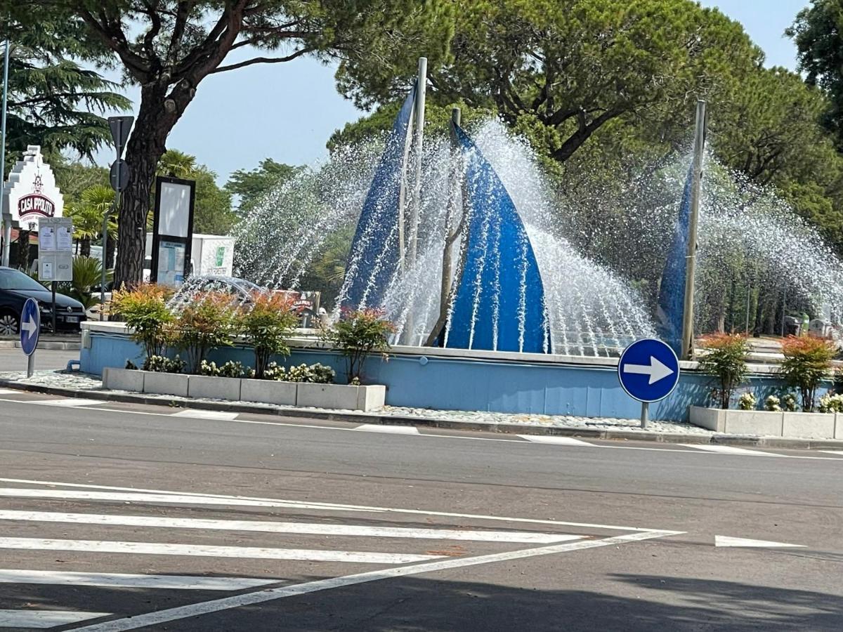 Casa Conchiglia - Aprilia Marittima - Corte Grande Esterno foto